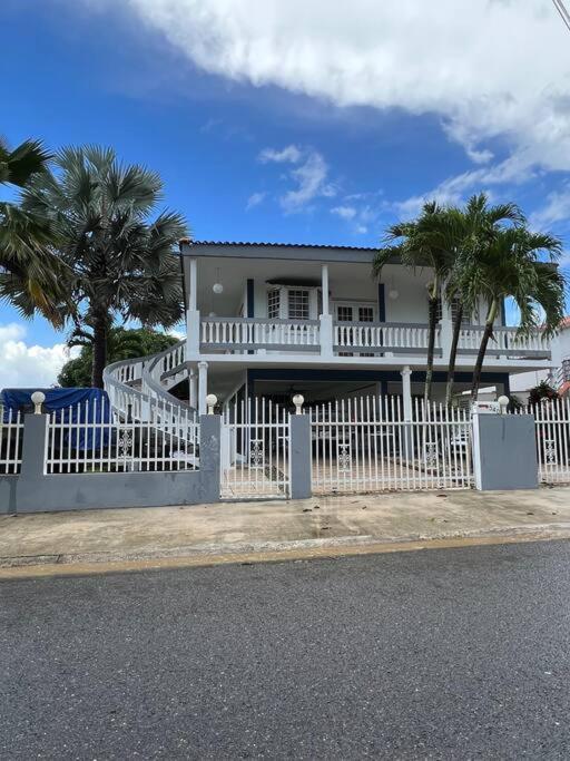 Mayaguez Spacious 3 Bedroom Villa Bagian luar foto