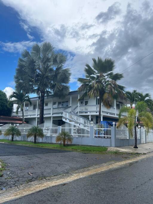 Mayaguez Spacious 3 Bedroom Villa Bagian luar foto